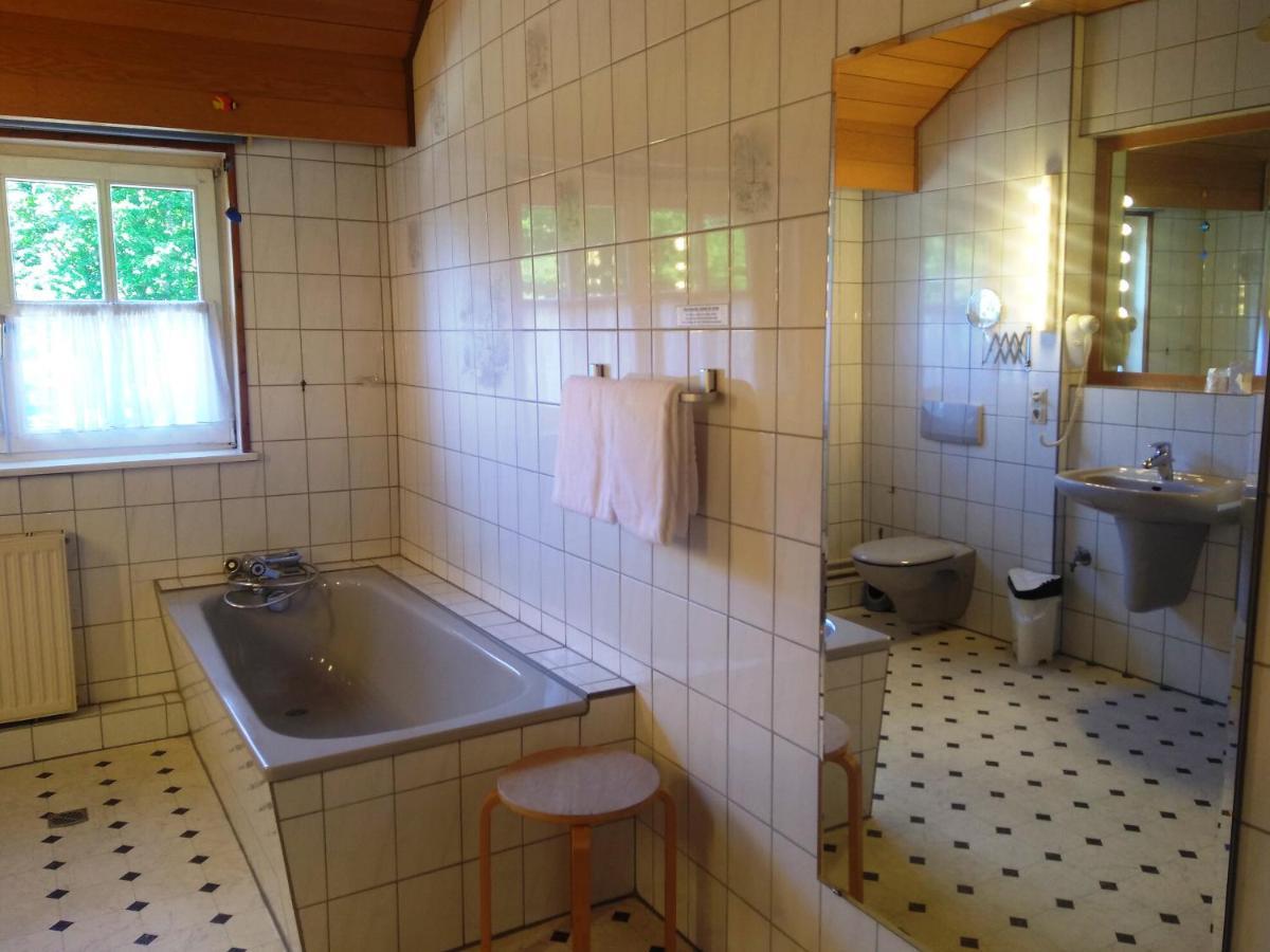 Tepe'S Gasthof Schwarmstedt Bagian luar foto