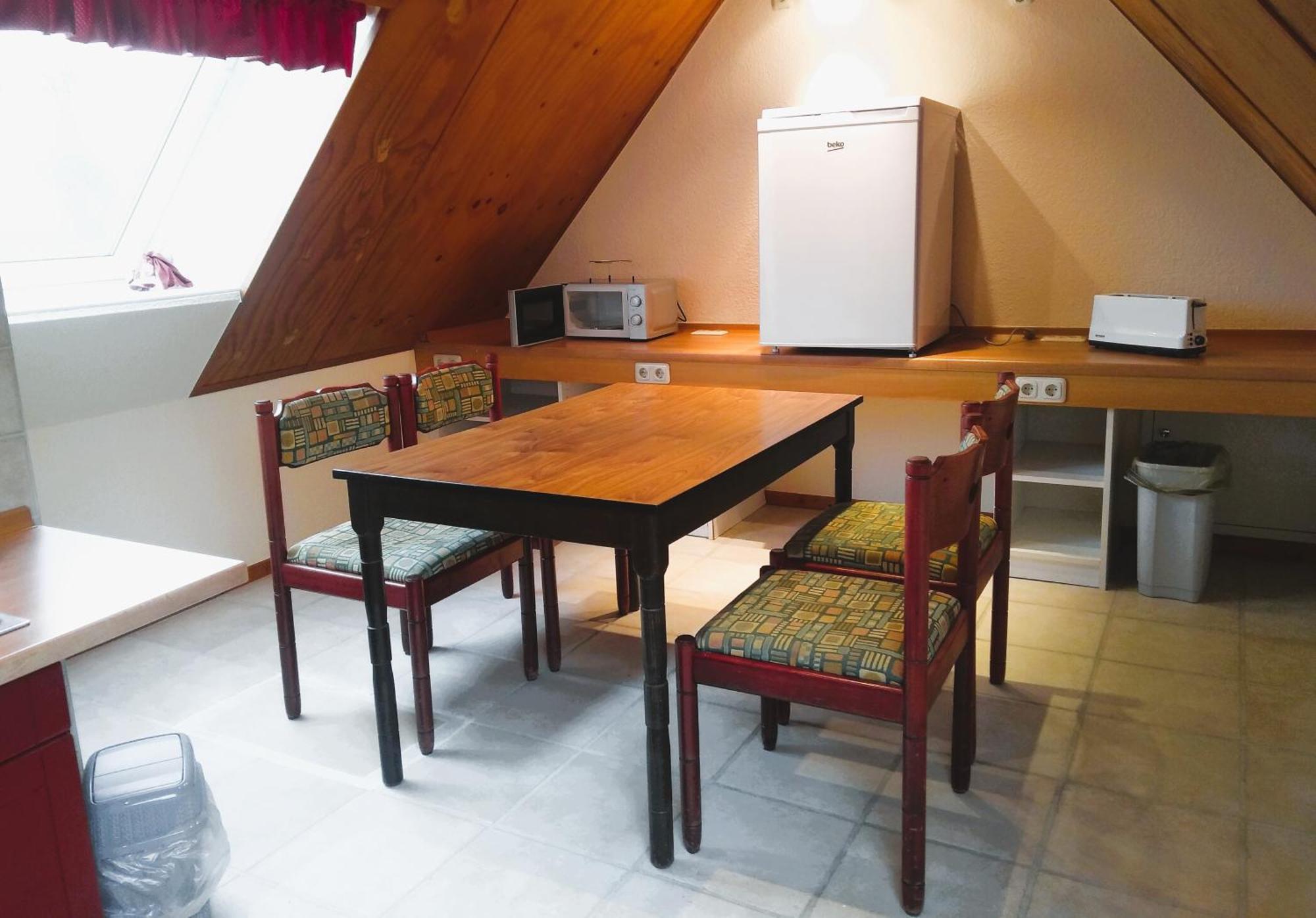Tepe'S Gasthof Schwarmstedt Ruang foto