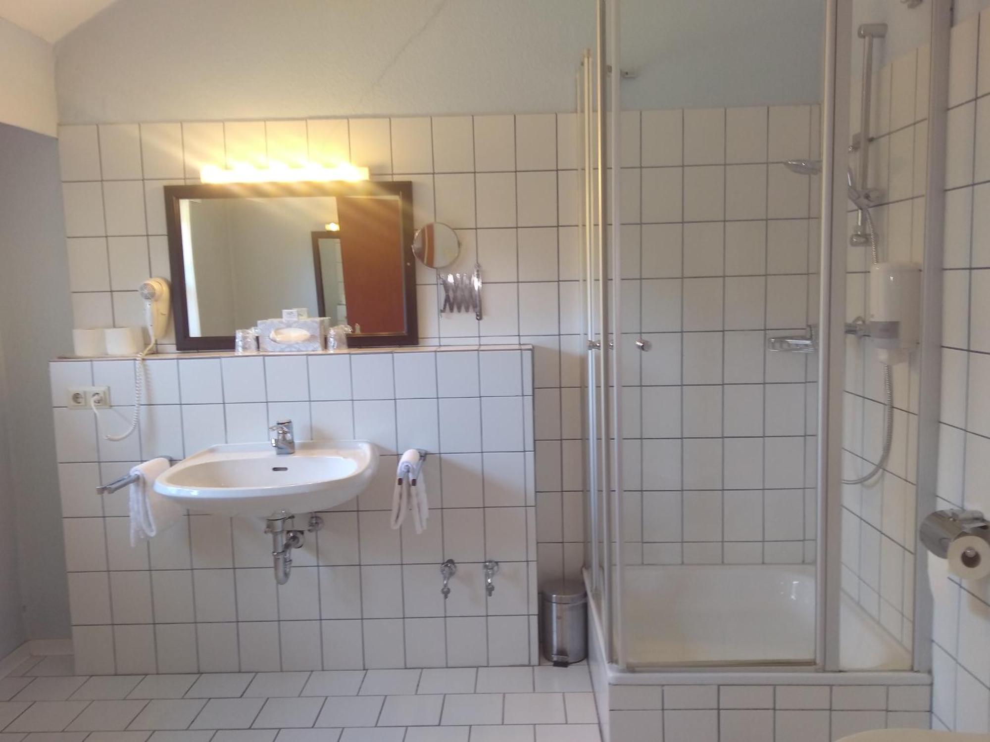 Tepe'S Gasthof Schwarmstedt Ruang foto